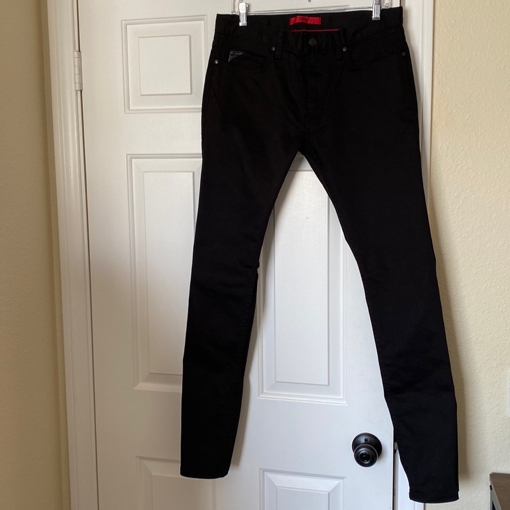 Hugo Boss black jeans, as good as new.